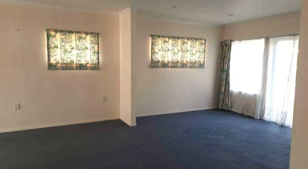 Greenwoods Corner - Photo 1