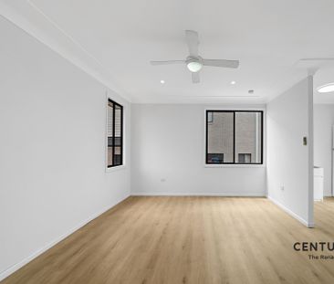 Freshly Renovated 2-Bedroom Home in Seven Hills! - Photo 2