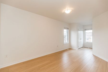 For Lease - 39 Drewry Avenue Unit# 16, Toronto, Ontario - Photo 4
