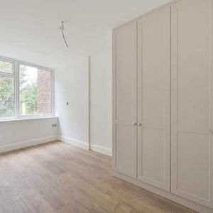 Levana Close, Southfields, SW19 - Photo 3