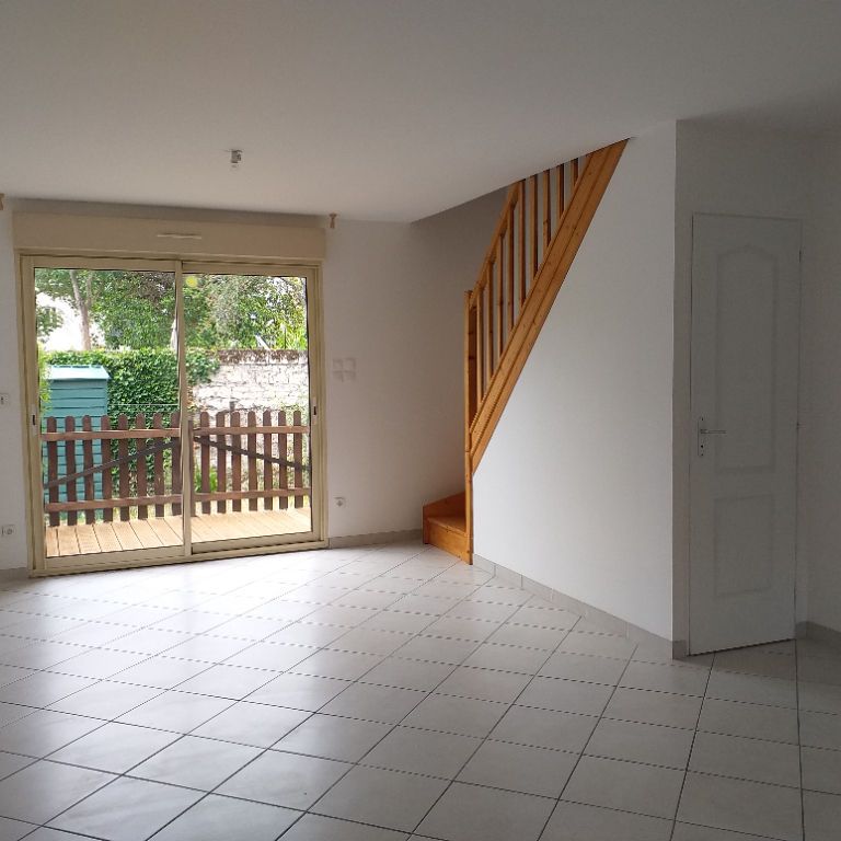 Location maison 3 pièces, 55.19m², La Ménitré - Photo 1