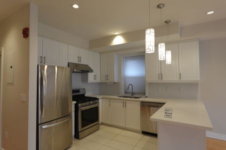 For Lease - 579 Gerrard Street Unit# 3, Toronto, Ontario - Photo 2