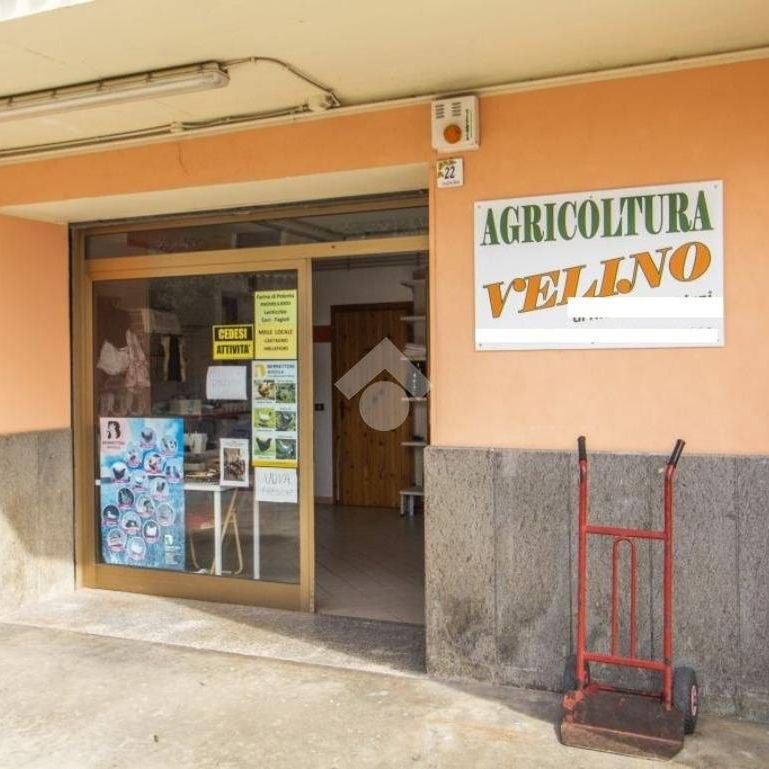 Bilocale via Gran Sasso 22, Centro, Borgo Velino - Photo 1