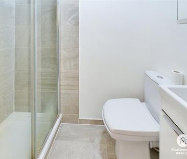 1 bedroom property to rent - Photo 6
