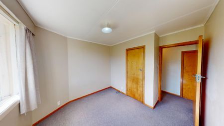 Durie Hill - 3 Bedrooms - Photo 2