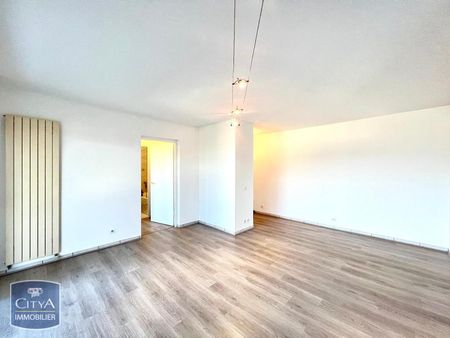 Location Appartement 2 pièces 55m² JACOB BELLECOMBETTE 73000 - Photo 5