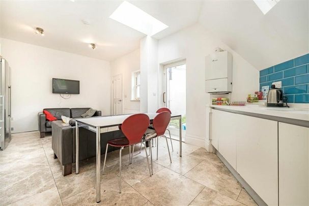 Barlborough Street, New Cross, SE14 - Photo 1