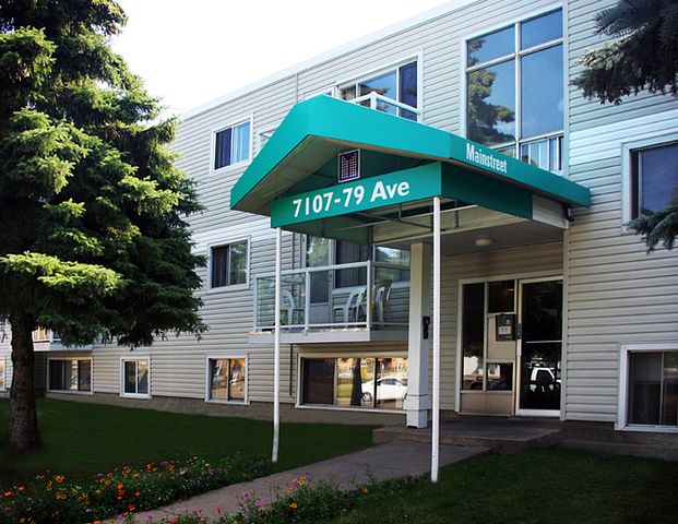 Argyll Apartments | 7107 79 Avenue NW, Edmonton - Photo 1