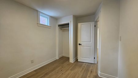 For Lease - 54 Burlington Street, Toronto, Ontario - Photo 4