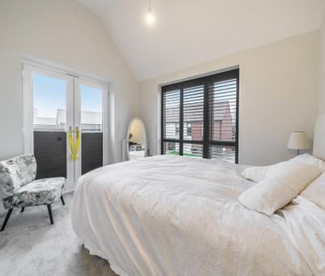 3 bedroom detached house to rent - Photo 4