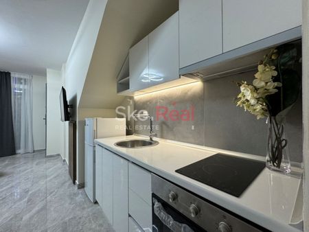 ΕΝΟΙΚΙΑΖΕΤΑΙ ανακαινισμένο επιπλωμένο διαμέρισμα ισόγειο επιφάνειας 52.00 τ.μ. - Φωτογραφία 5