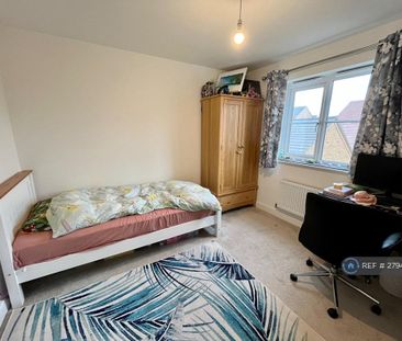 3 bedroom detached house to rent - Photo 2