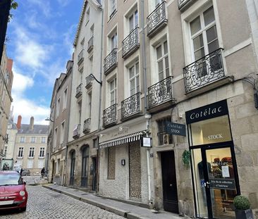 A LOUER - NANTES CATHEDRALE - Appartement 2 pièces de 29.76 m² - Photo 1
