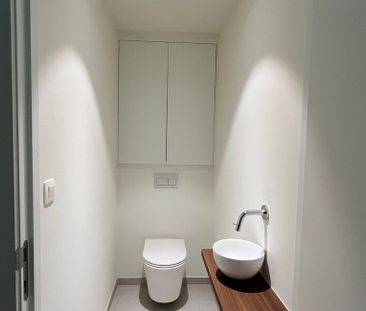 Appartement te huur in Oostende voor € 900 met 2 slaapkamers - Photo 5