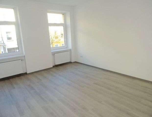 Familienfreundliche 4 Zimmer Wohnung in Zwickau zu vermieten ! - Photo 1