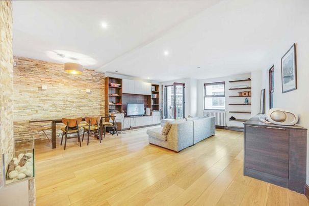 4 bedroom flat to rent - Photo 1