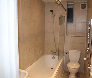 Gleneagle Road, London, SW16 - Photo 4