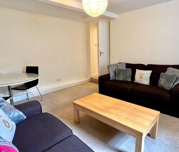 4 bedroom house to rent - Photo 1