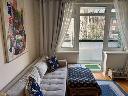 1 Bed Flat, Manning House, W11 - Photo 2