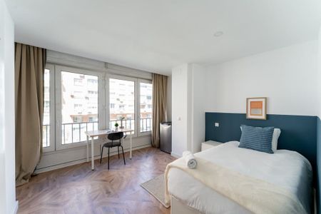 Paseo de la Castellana, Madrid, Community of Madrid 28046 - Photo 2