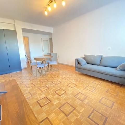 Location Appartement 1 pièce 35m² CANNES 06400 - Photo 1