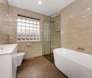 7 Wall Street, Beaumaris VIC 3193 - House For Rent | Domain - Photo 5