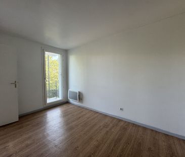 Location Appartement 2 pièces 38m² ORLEANS 45000 - Photo 6
