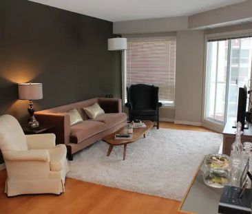 2 BDRM 2 BATH CONDO IN THE HEART OF DOWNTOWN | 9819-104 Street, Edm... - Photo 1