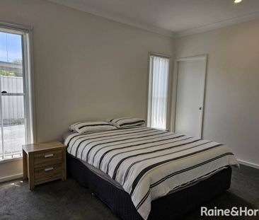 Neat & Tidy Villa available for Lease - Photo 3