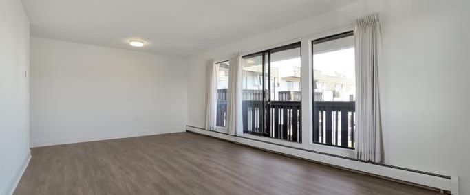 Market Green Apartments | 908 Market Street, Victoria - Photo 1