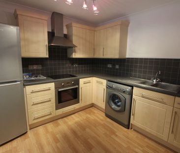 Great Heathmead, Wilton House Great Heathmead, RH16 - Photo 5