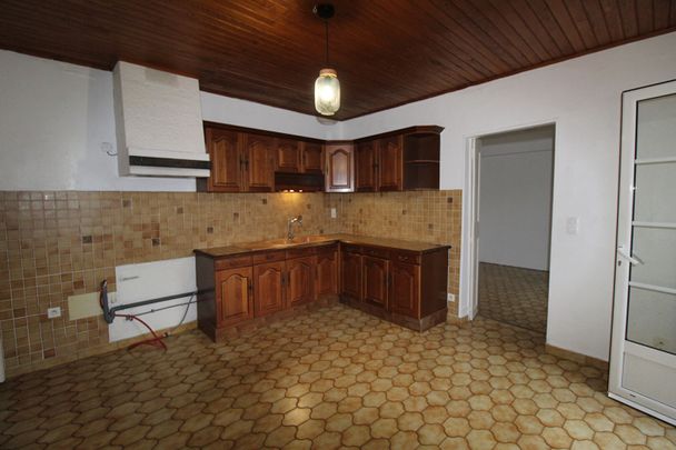 maison de village 2 chambres + terrasse + cour intérieur, - Photo 1