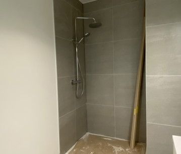 Prachtig gelijkvloers appartement met 2 terrassen en tuin - Photo 6