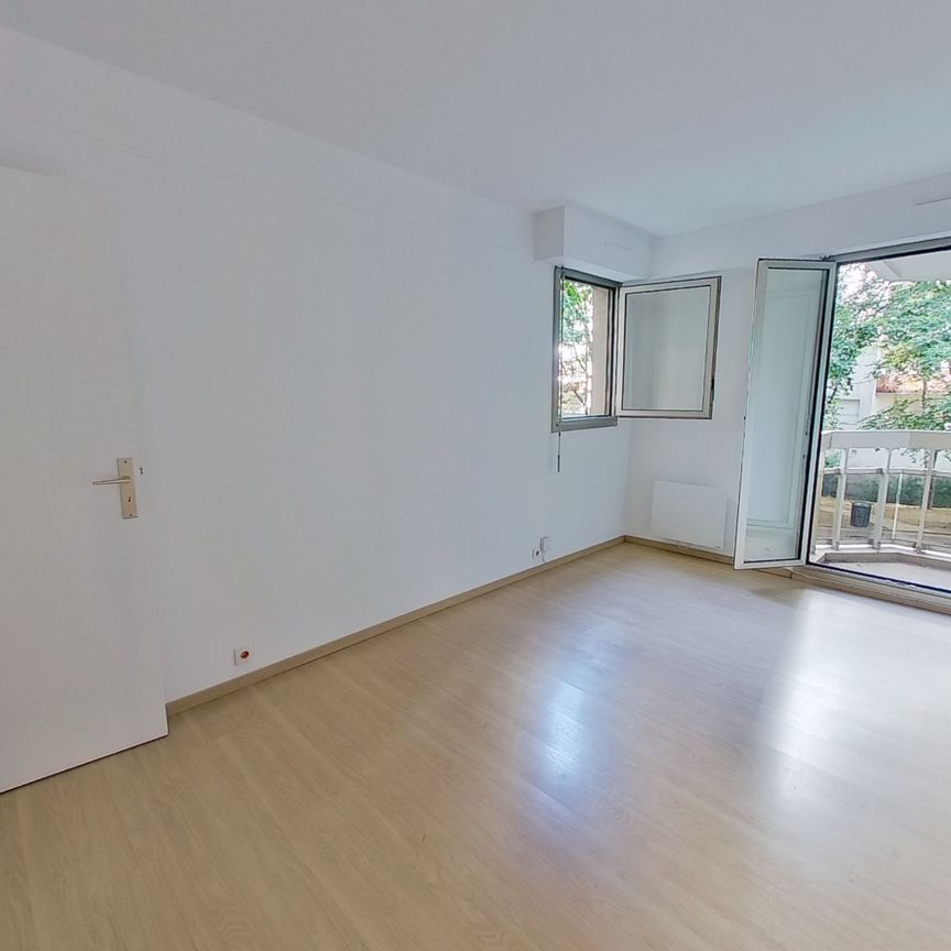 Location Appartement 2 pièces 35m² - Photo 1