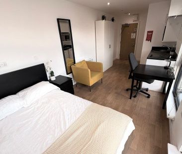 Studio to rent - Photo 4