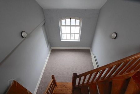 35 Woodville Street, Lurgan, BT67 9DQ - Photo 5