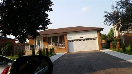 For Lease - 7147 Harwick Drive Unit# Main, Mississauga, Ontario - Photo 4