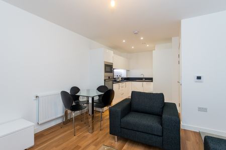 1 bedroom apartment to rent - Photo 2