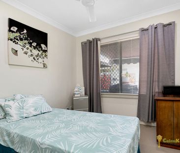 Perfect Location & 5KW SOLAR!!! - Photo 5