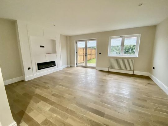 3 bedroom semi-detached house to rent - Photo 1