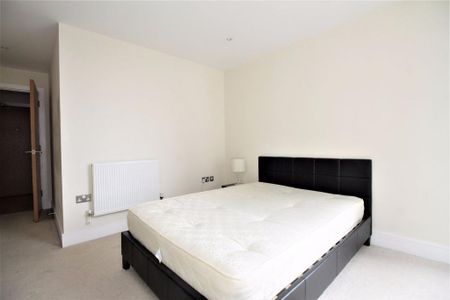 1 bedroom apartment to rent - Photo 4