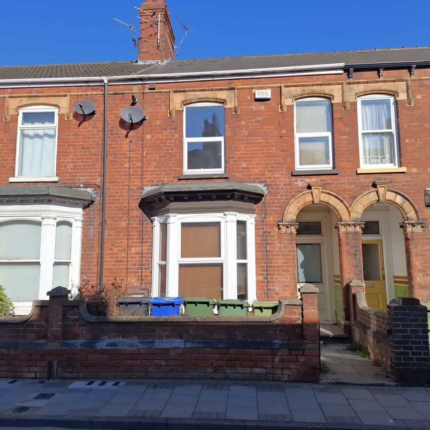 TWO WEEKS RENT FREE - 1 Bedroom Ground Floor Flat - Cleethorpes - Photo 2