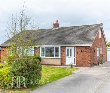 2 bedroom semi-detached bungalow to rent - Photo 1