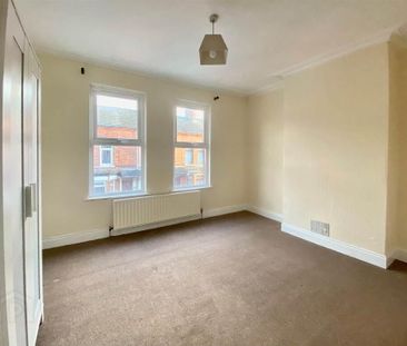 18 Hatton Drive, Belfast, BT6 9BD - Photo 3