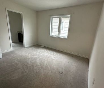 For Lease - 14 Shapira Avenue, Wasaga Beach, Ontario - Photo 6