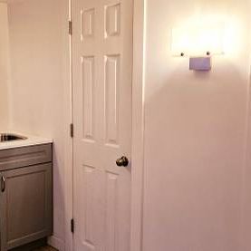 Private|Furnished BASEMENT Micro Studio - Available NOW until April 1 - Photo 4