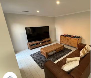 East Victoria Park - Photo 2