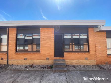 3/15 Navigator Street, Maribyrnong, VIC 3032 - Photo 2