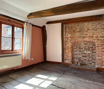 3 bedroom semi-detached house to rent - Photo 3