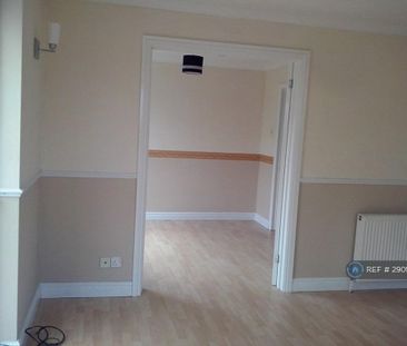3 bedroom detached house to rent - Photo 4